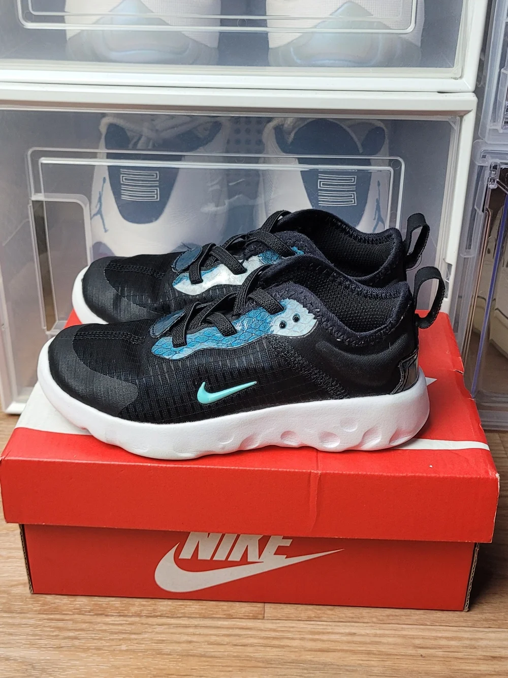 NWB Nike CQ4275-001 Lucent Baby Dragon Toddler Shoes Sneaker Black Teal Size 9C